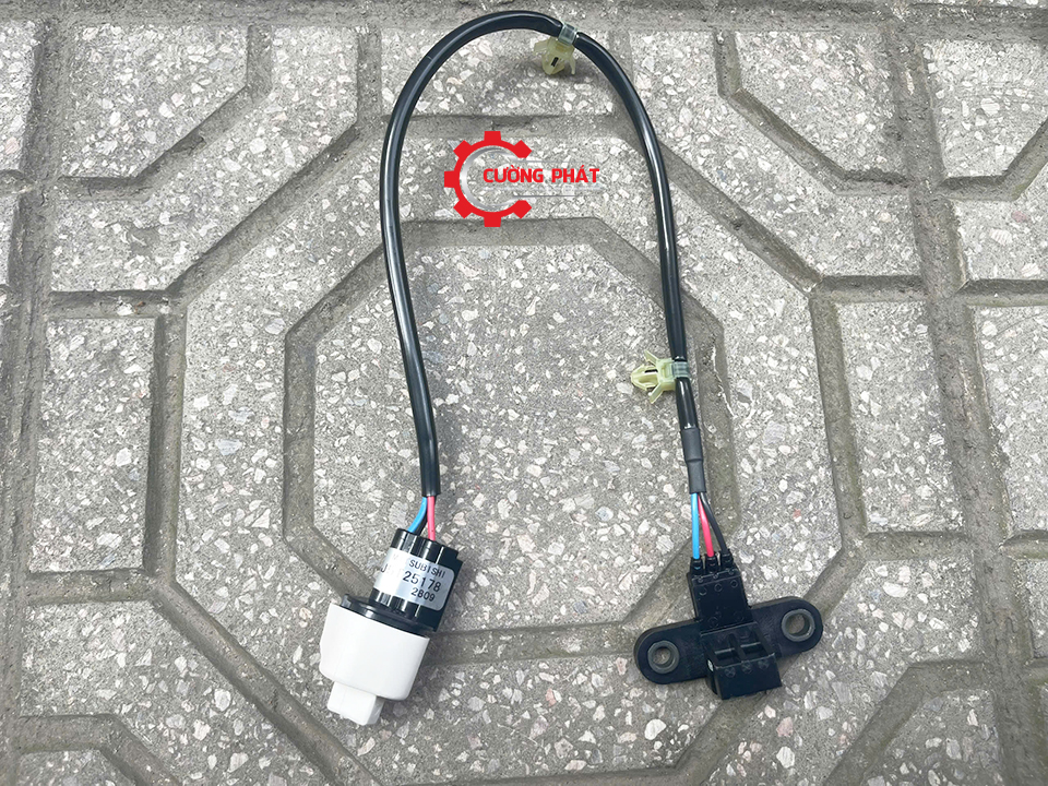 Góc chụp cận cảnh cảm biến trục cơ V31, Zinger chính hãng