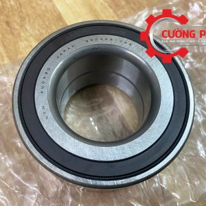 Góc chụp cận cảnh bạc đạn trước Xpander 2018-2026