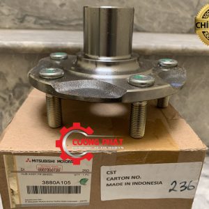 Góc chụp cận cảnh giá bắt bi moay ơ trước Xpander 2018-2026