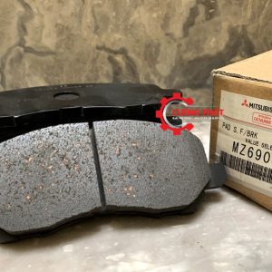 Góc chụp cận cảnh bố thắng trước Outlander, Grandis, Gala chính hãng