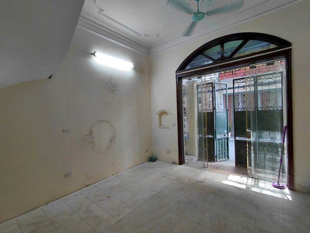 Nhà riêng 55m2 – 8 ngủ – Ngõ 25 Vũ Ngọc Phan (cvt1598)