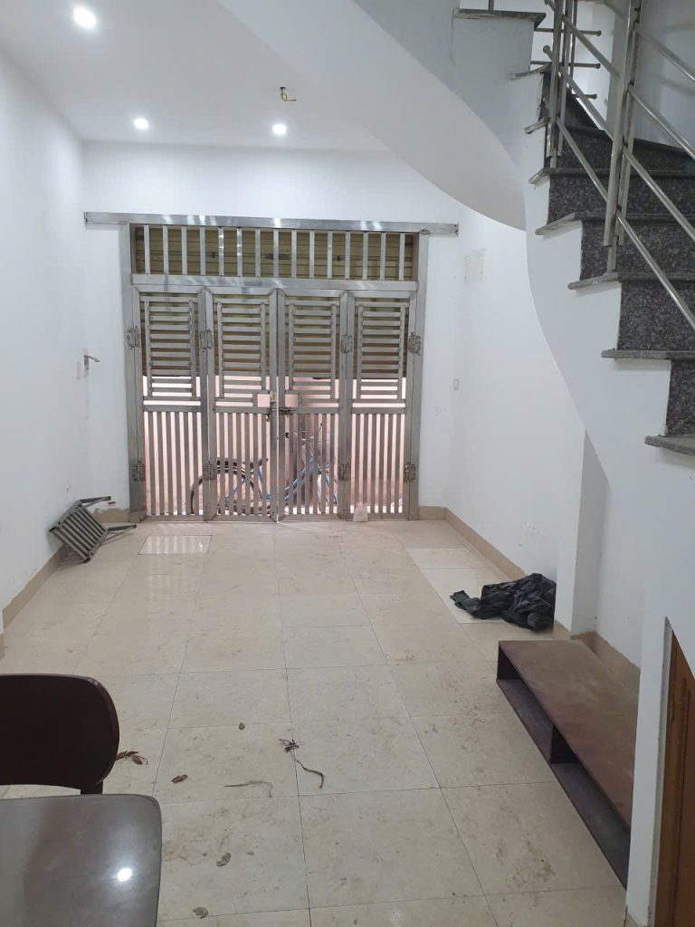 Nhà riêng 30m2 – 4 ngủ – ngõ 322 Mỹ Đình – 11 triệu/tháng (CTV 2238)