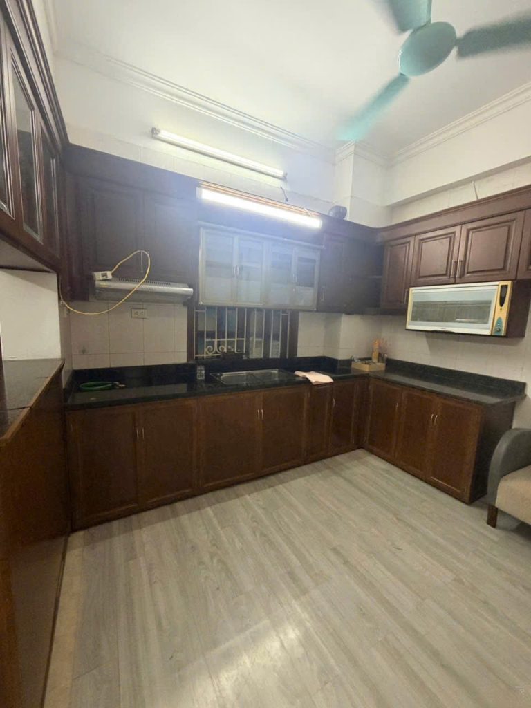 Chung cư 70m2 – 2 ngủ – 28B phố Lê Ngọc Hân (ctvo) - ảnh 5