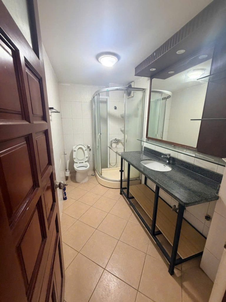 Chung cư 70m2 – 2 ngủ – 28B phố Lê Ngọc Hân (ctvo) - ảnh 7