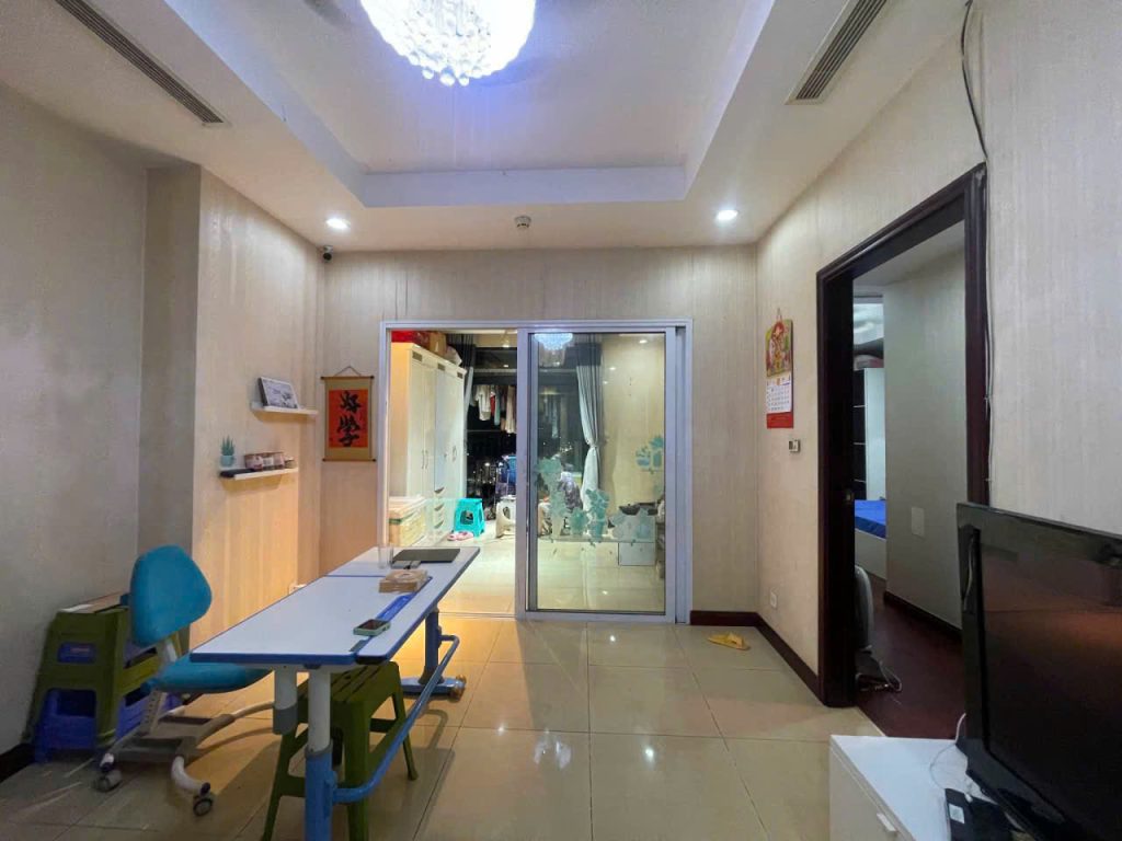 Chung cư 96m2 – 3 ngủ – Royal City, Nguyễn Trãi (ctvo)
