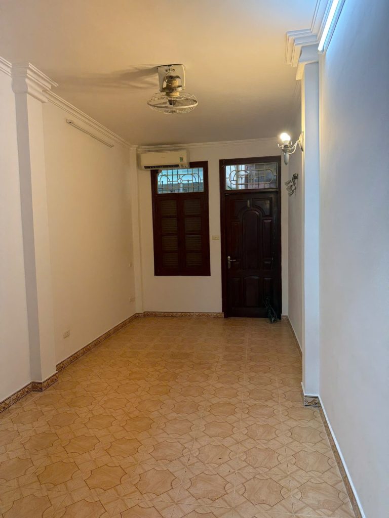 Nhà riêng 30m2 – 3 ngủ -ngõ 22 Lương Khánh Thiện Tương Mai ctvo - ảnh 5