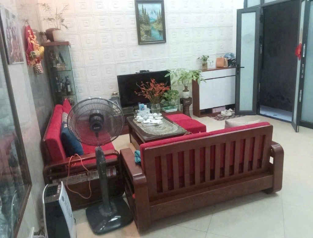 NHÀ RIÊNG 42M2 – 4 NGỦ – ngõ Cống Trắng Khâm Thiên CTVO