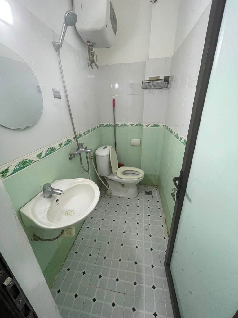 Nhà riêng 35m2 – 4 ngủ – Ngõ 207 Bùi Xương Trạch 11tr/1th (ctv6372) - ảnh 10