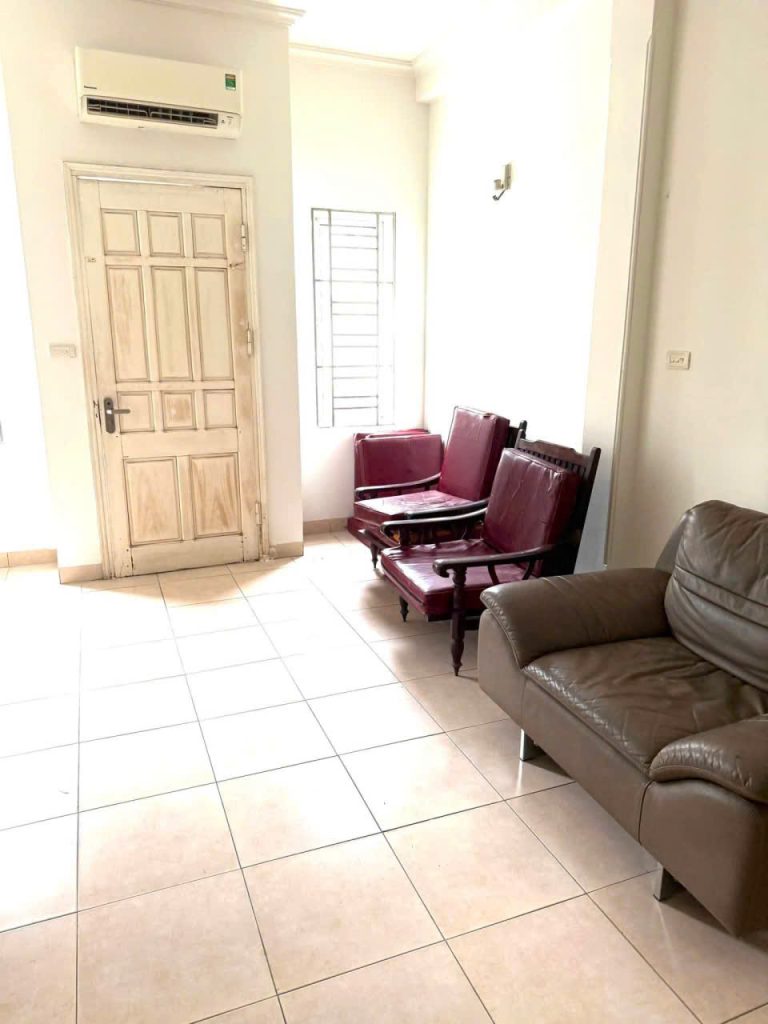 NHÀ RIÊNG 38M2 – 3 NGỦ – ngõ 173 Đường An Dương CTVO