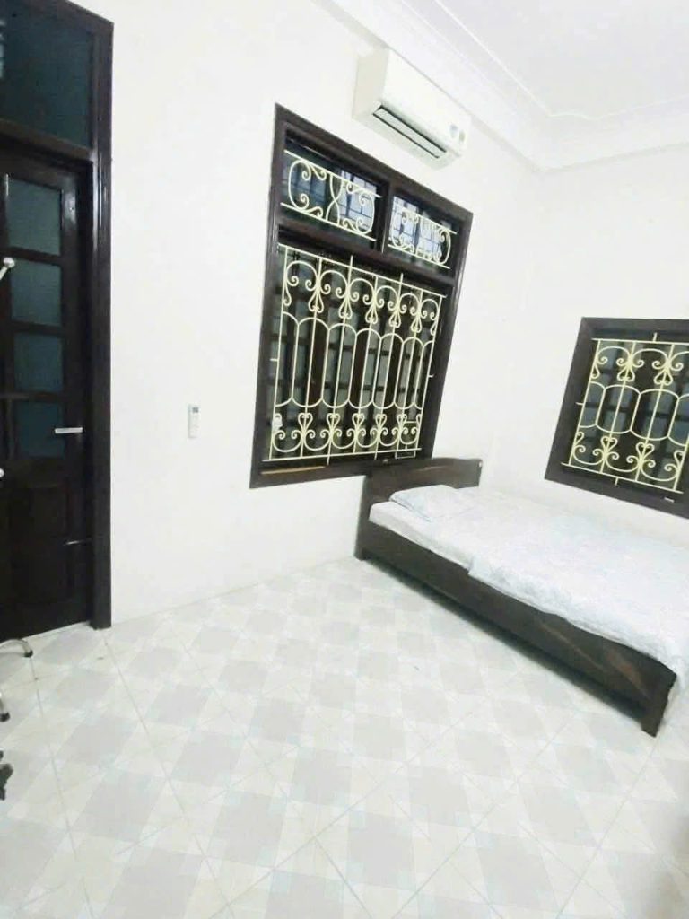 NHÀ RIÊNG 30M2 – 4 NGỦ – Ngõ 173 Hoàng Hoa Thám CTVO - ảnh 5