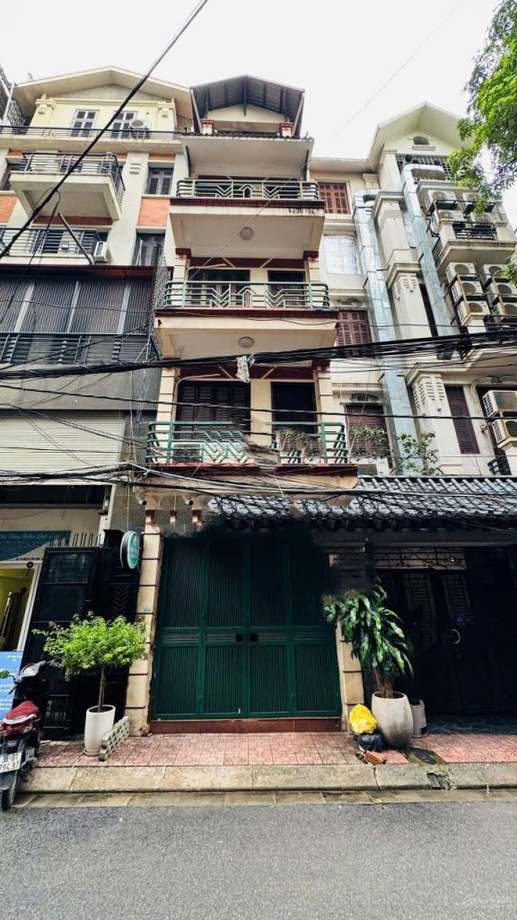 MBKD 50M2 – 5 TẦNG – ngõ 53 Linh Lang CTVO