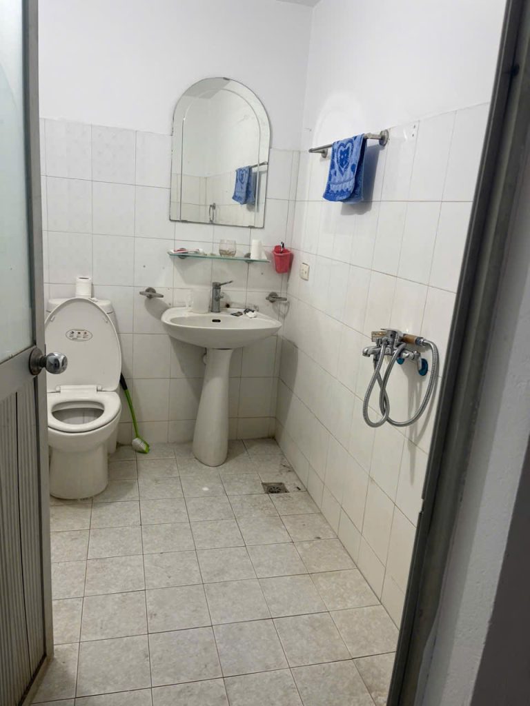 NHÀ RIÊNG 40M2 – 3 NGỦ – ngõ 89 LẠC LONG QUÂN CTVO - ảnh 9