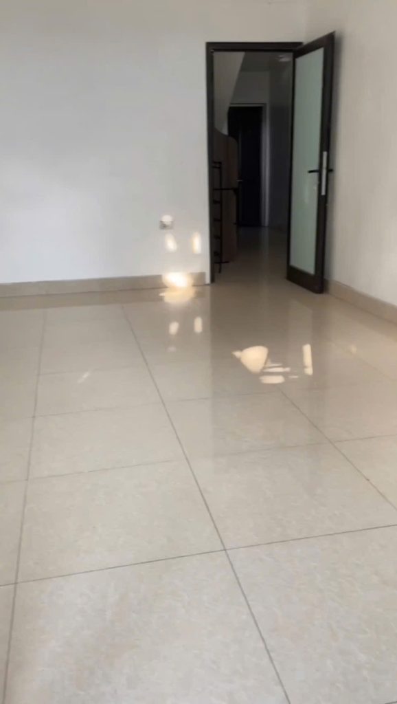 Nguyên căn đội cấn 50m x 3 tầng ( 2pn) x 11tr ( CTV 5154) - ảnh 7