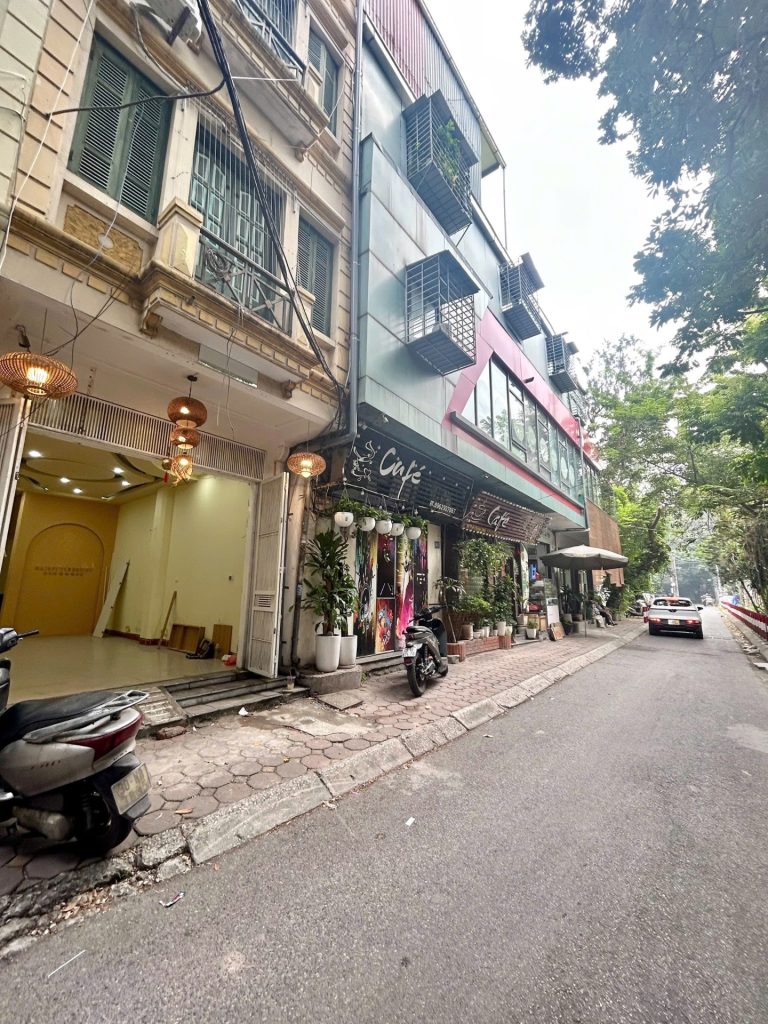 Nhà riêng 40m2 – 5 tầng – mặt phố Trần Quang Diệu (ctv6725)