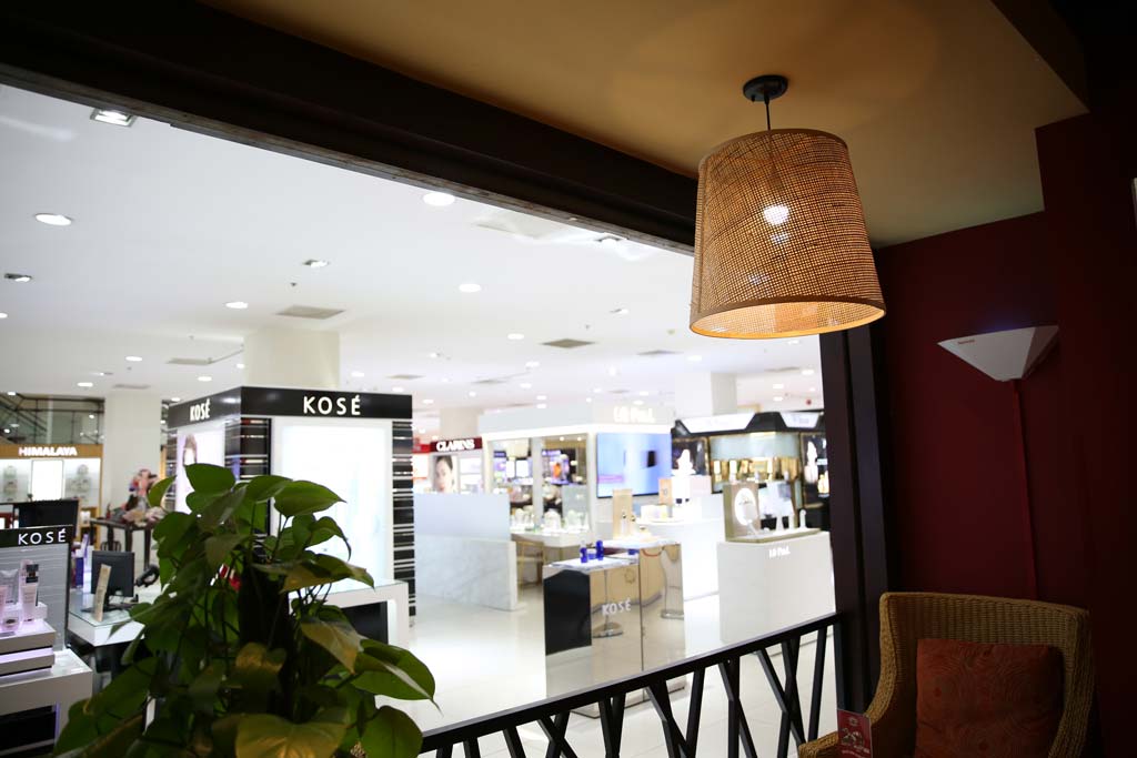 Đèn trang trí quán Café Highland coffee tại Hung Vuong Plaza