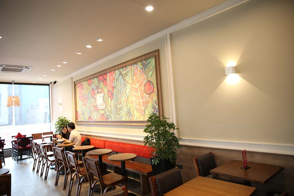 Đèn trang trí quán Café Highland coffee tại Hung Vuong Plaza