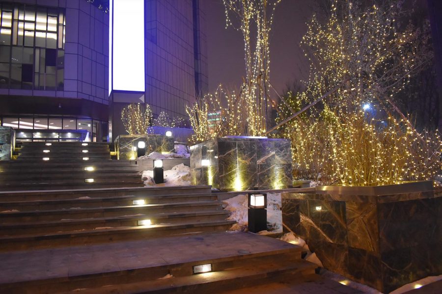 đèn trang trí ngoài trời & sân vườn hiện đại