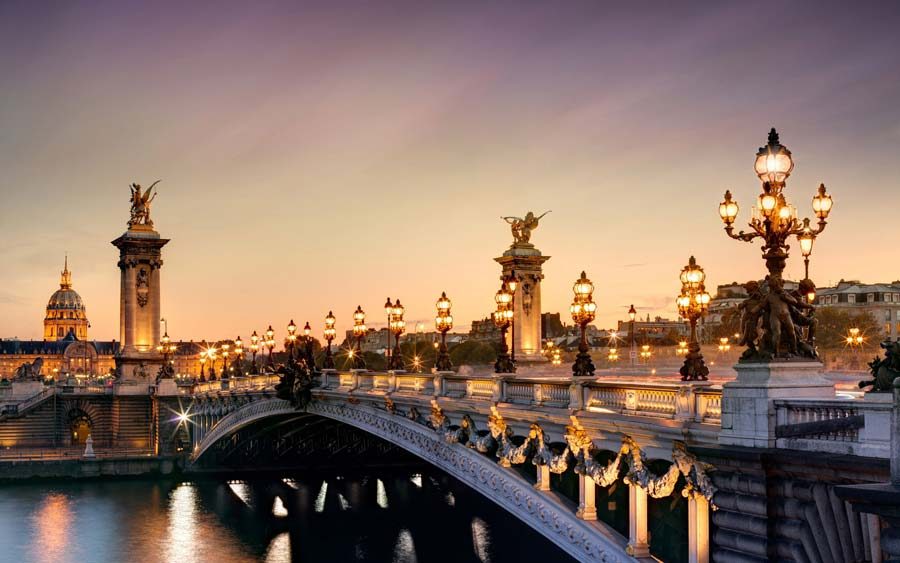 cầu Alexandre III.