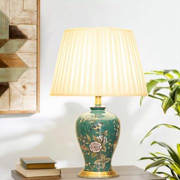 Đèn bàn chụp vải thân gốm VENUS KT7027