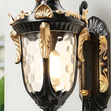 đèn tường ngoài trời cổ điển