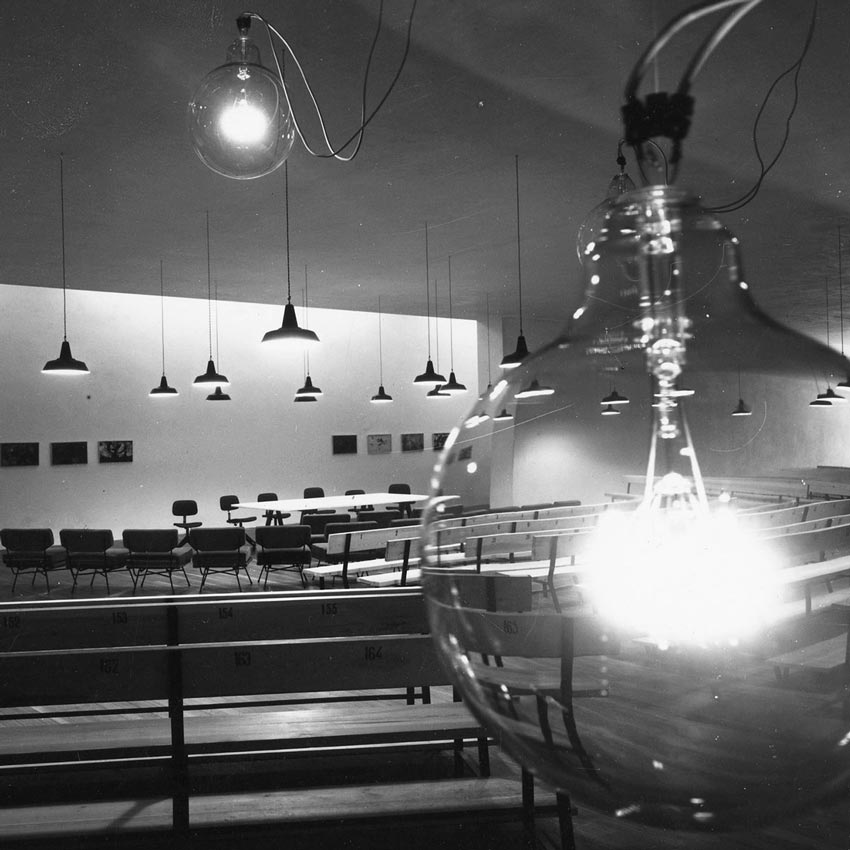 Đèn thả thủy tinh trang trí FLOS Bulbo57