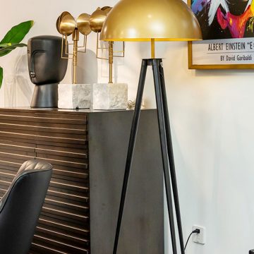 Đèn cây trang trí bằng gỗ cao cấp Venus DC538