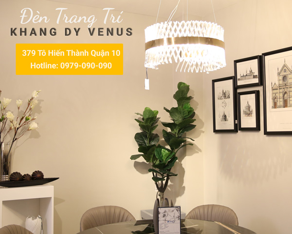 đèn thả trang trí cung điện mùa đông