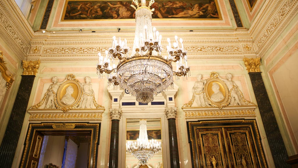 đèn trang trí nhập khẩu