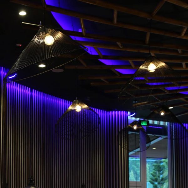 đèn thả quán cafe