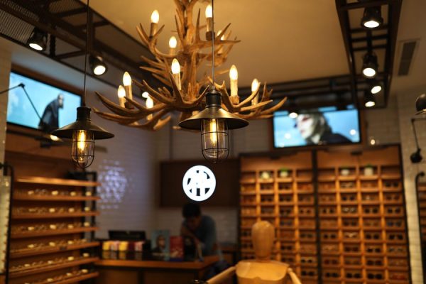 đèn thả trang trí quán cafe