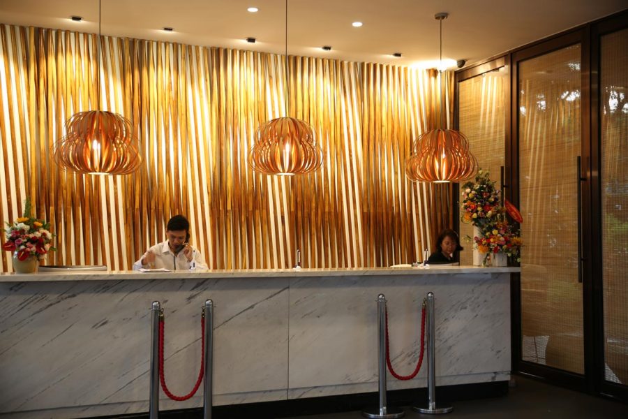 đèn trang trí sảnh khách sạn