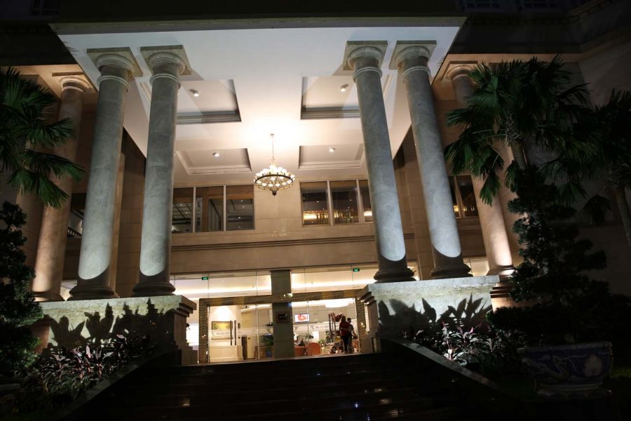 Đèn trang trí khách sạn tân sơn nhất