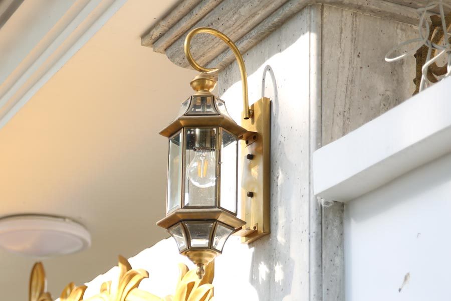 dđèn trang trí nguyễn thị thập