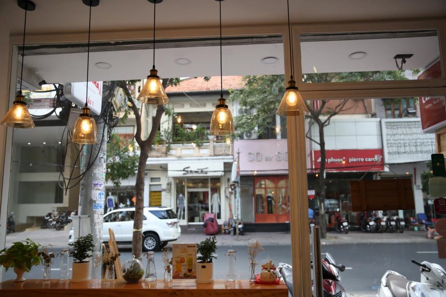 đèn trang trí chóa thủy tinh