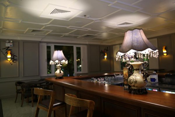 đèn trang trí quán cafe bar