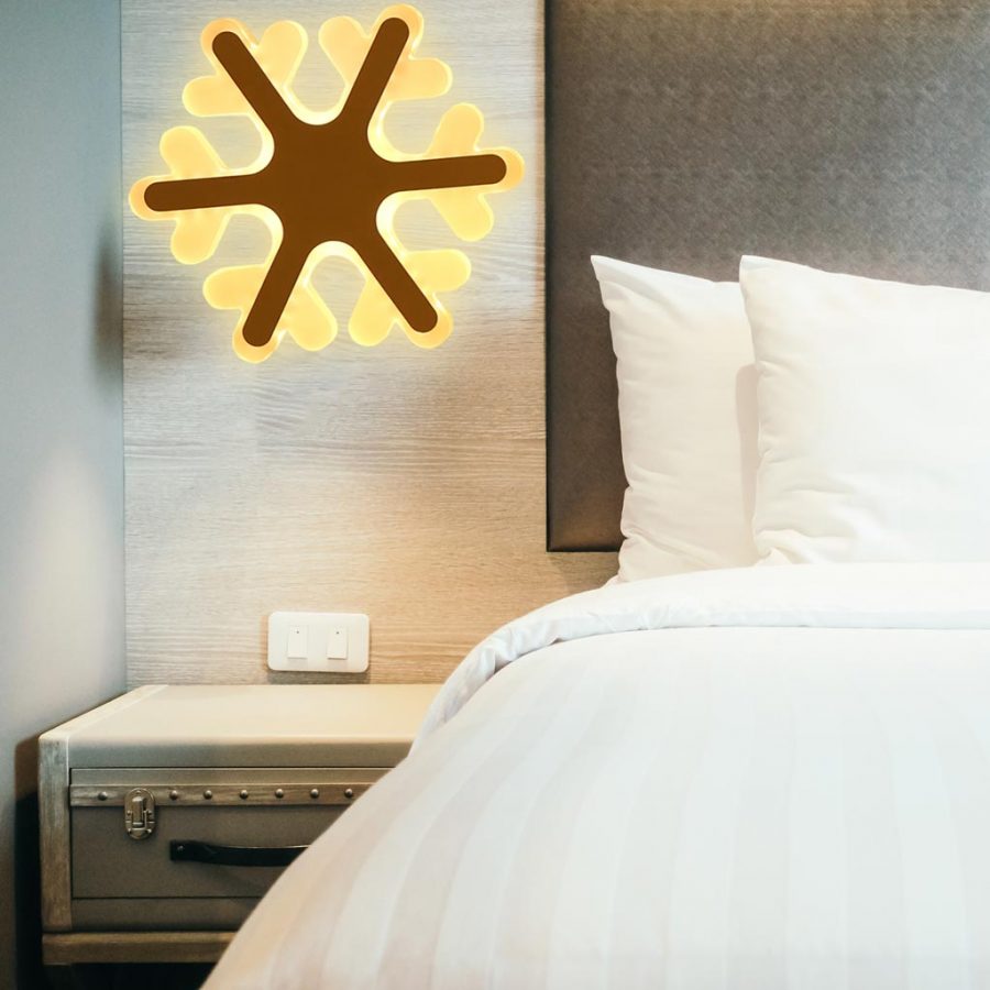 Đèn LED tường trang trí hình bông hoa tuyết cho phòng trẻ em Venus