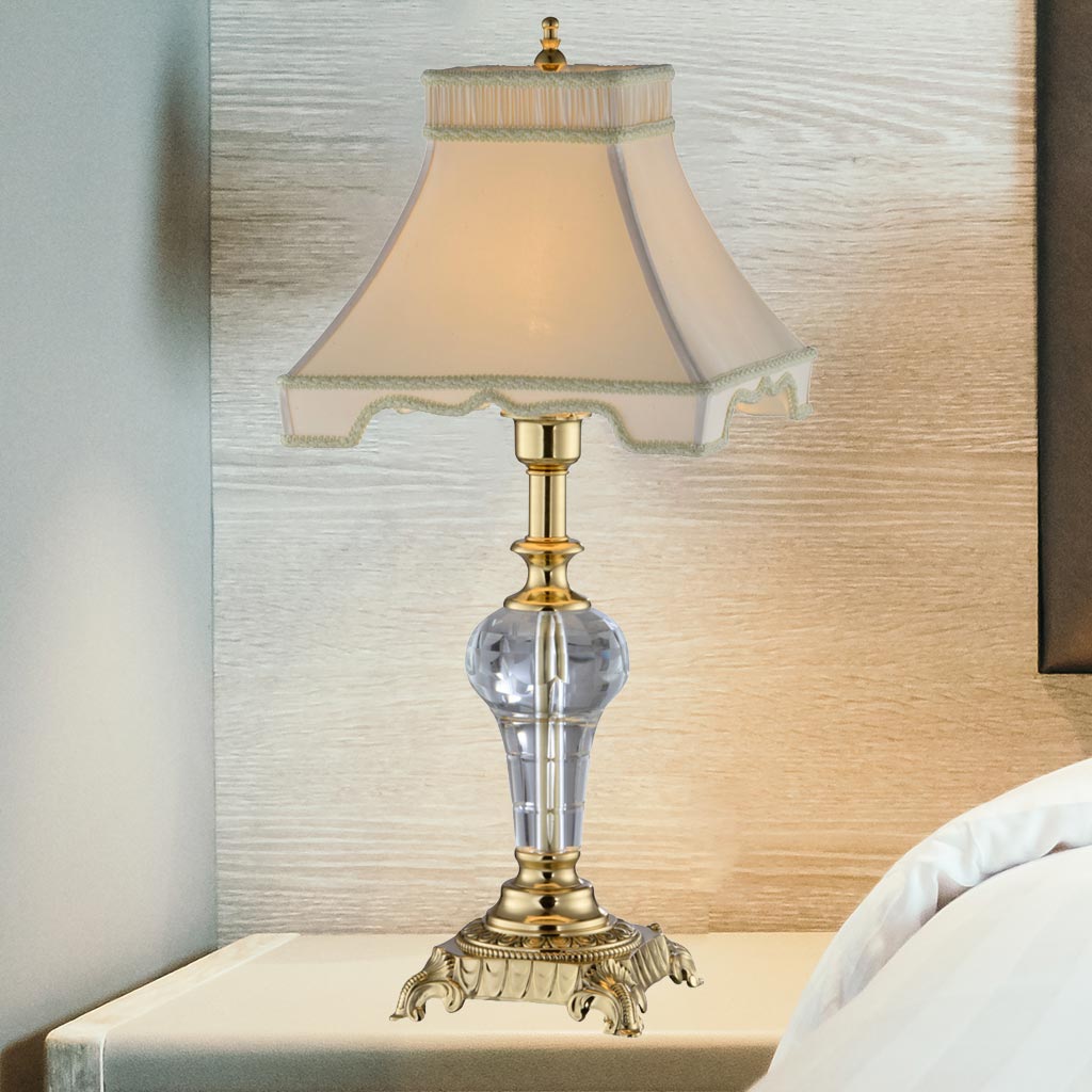Đèn ngủ để bàn đồng phong cách Pháp Venus 600283-01 Đèn ngủ để bàn đồng phong cách Pháp Venus 600283-01