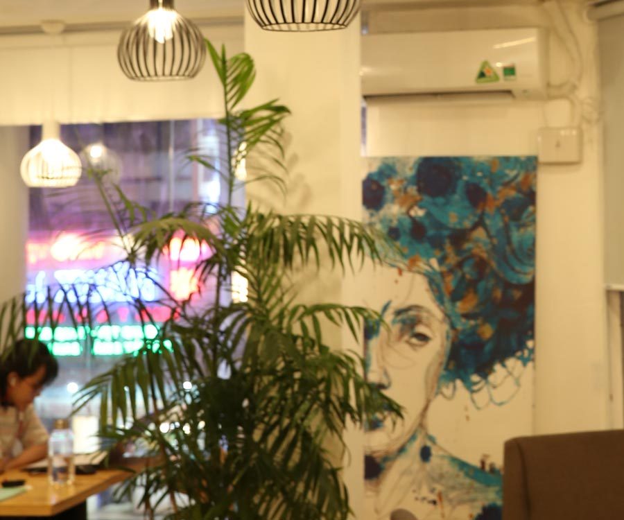 đèn thả lồng quán cà phê