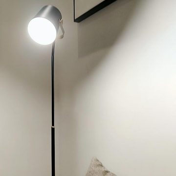 Đèn cây đứng trang trí