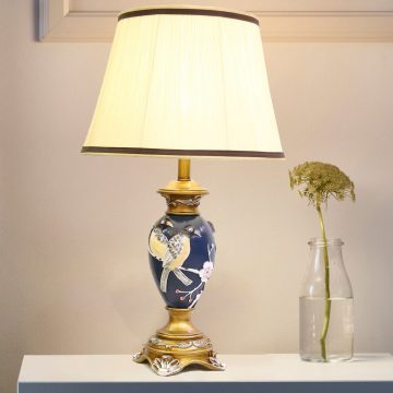 đèn bàn chụp vải venus BR9232