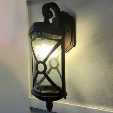 Đèn tường ngoài trời cổ điển Venus CK8685