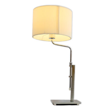 Đèn bàn Venus MT910