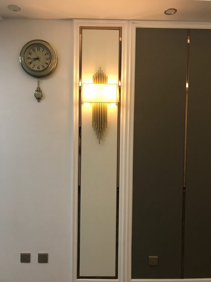 đèn tường đồng hiện đại