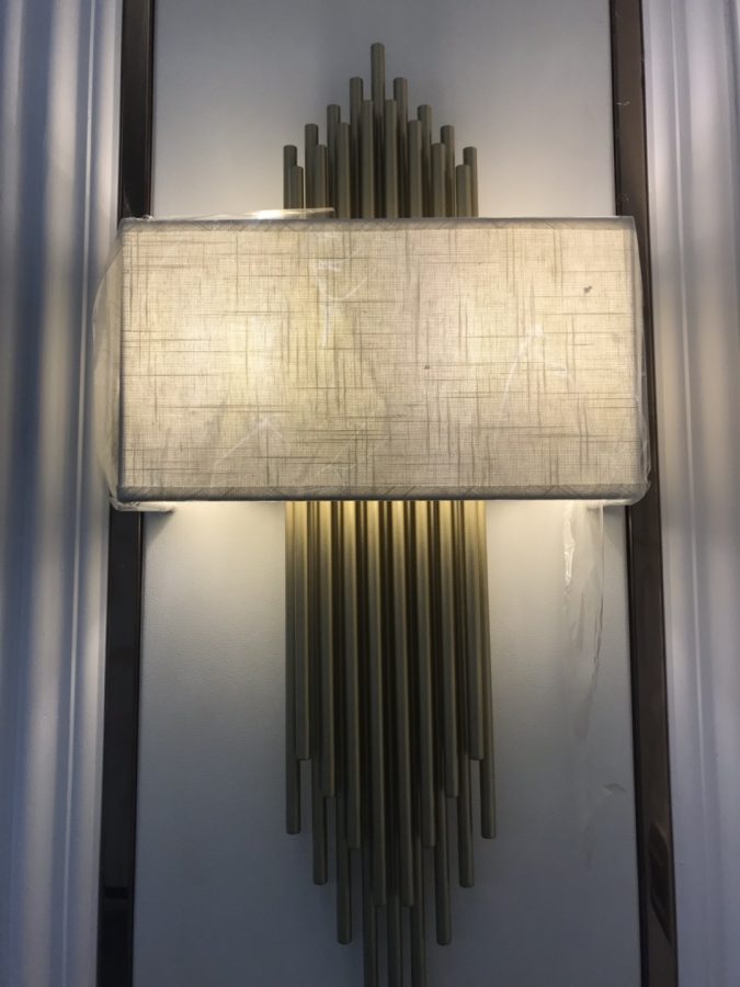 đèn tường đồng hiện đại