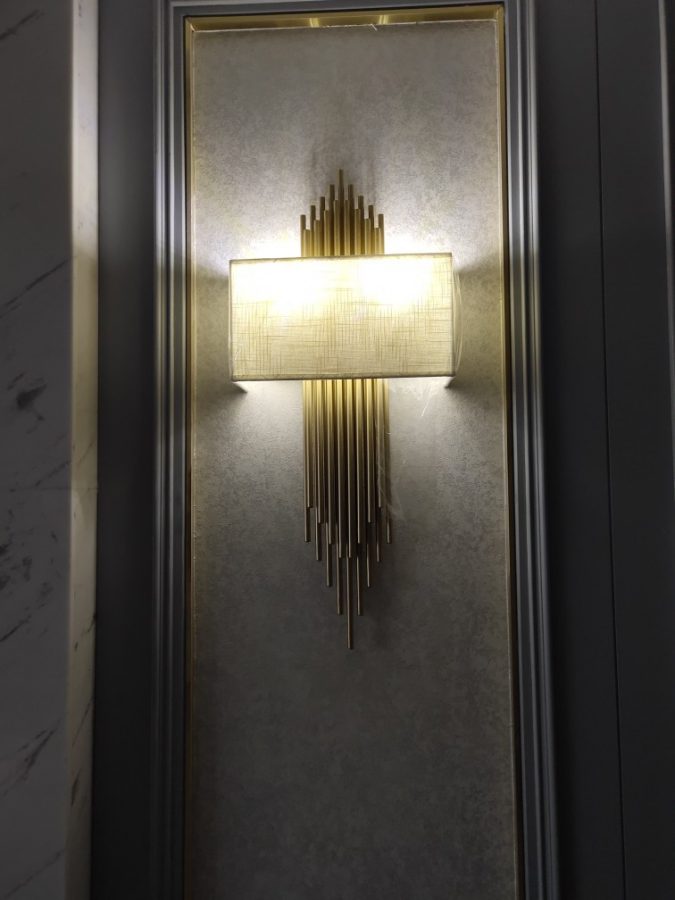 đèn tường đồng hiện đại