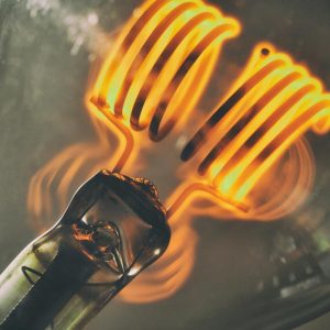 Các loại bóng đèn dùng cho đèn trang trí