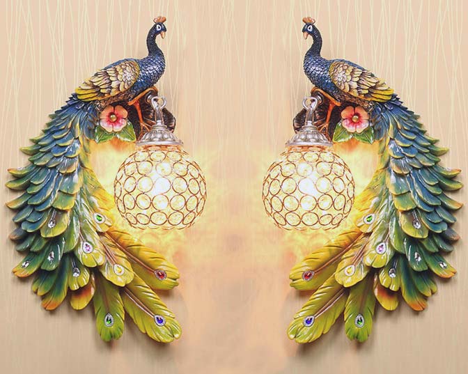 đèn trang trí con công