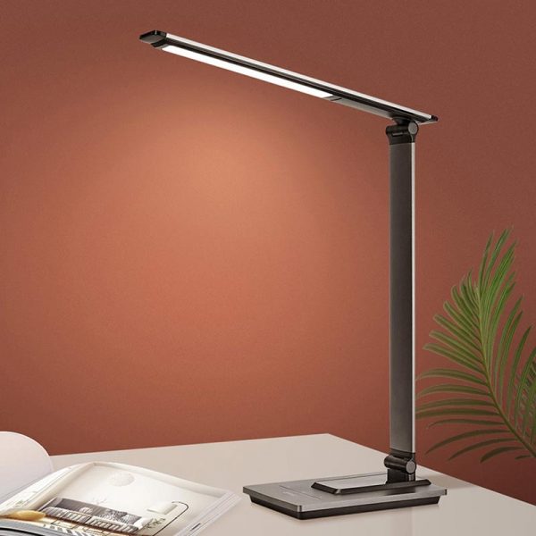 đèn bàn làm việc