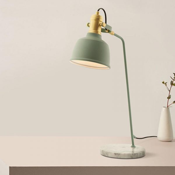 đèn bàn làm việc