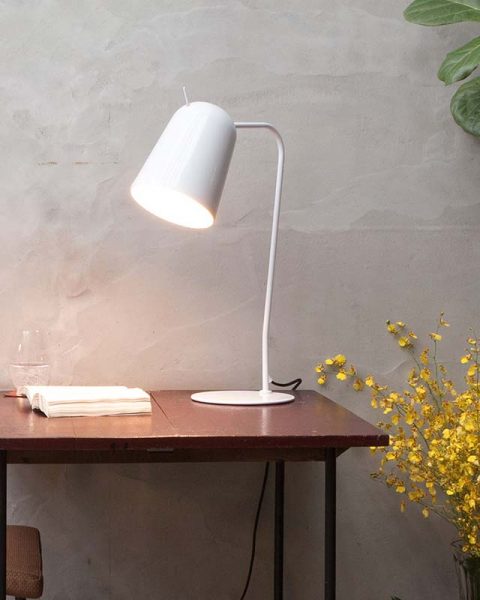 đèn bàn làm việc hiện đại